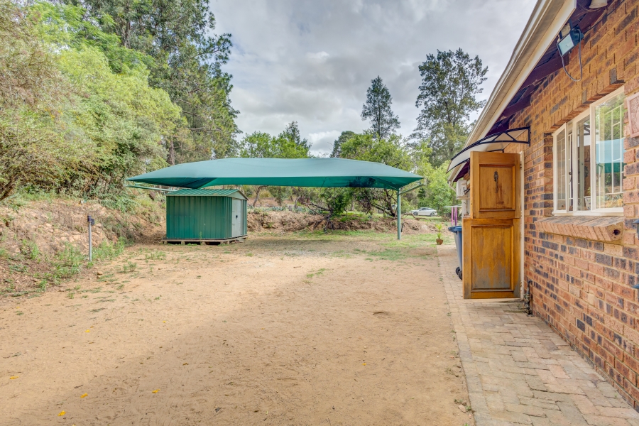 5 Bedroom Property for Sale in Chartwell Gauteng