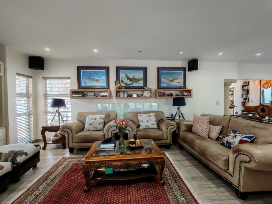 3 Bedroom Property for Sale in Three Rivers Proper Gauteng