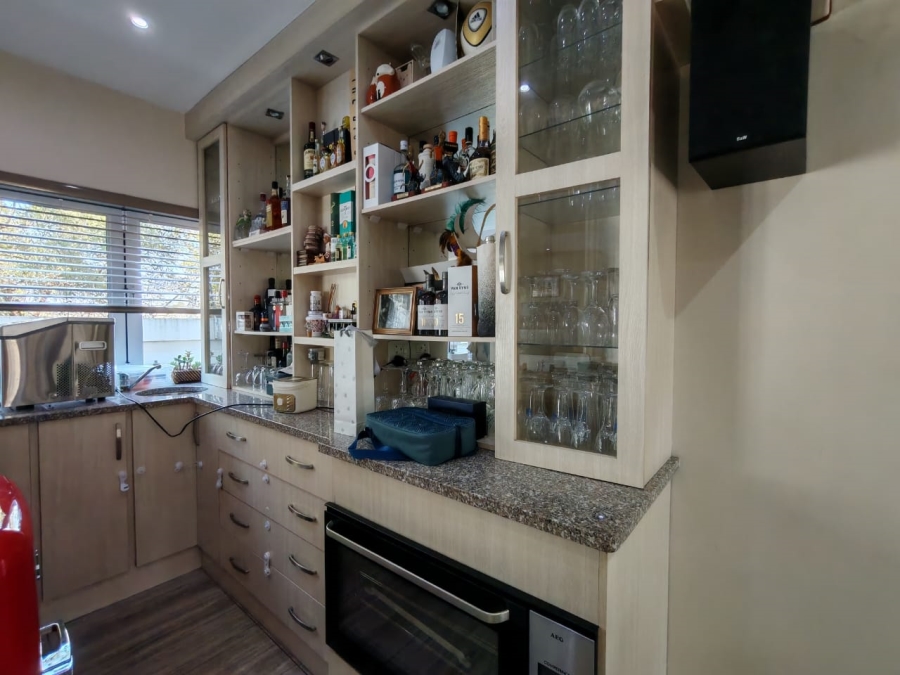 3 Bedroom Property for Sale in Three Rivers Proper Gauteng