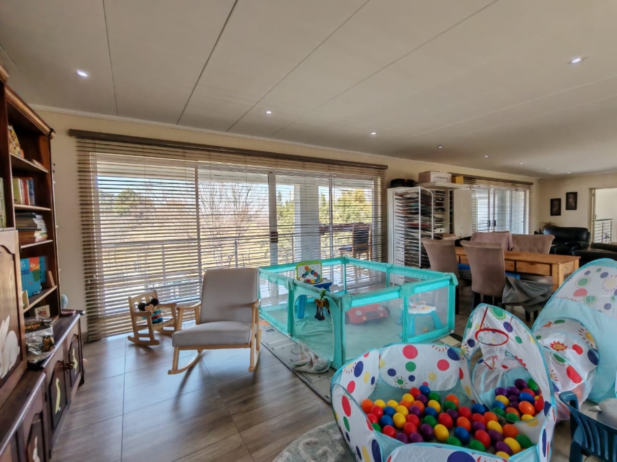 3 Bedroom Property for Sale in Three Rivers Proper Gauteng