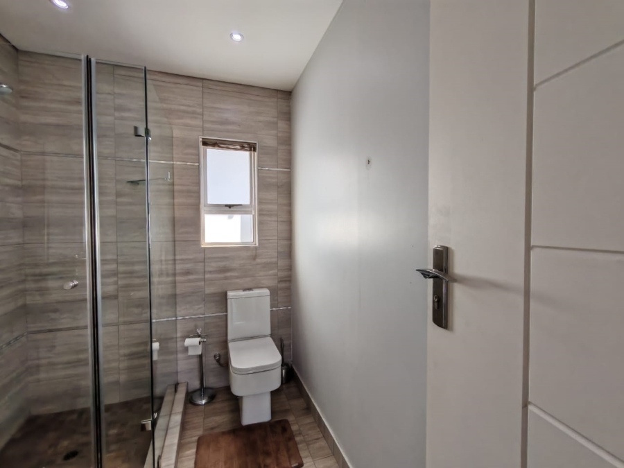 3 Bedroom Property for Sale in Three Rivers Proper Gauteng