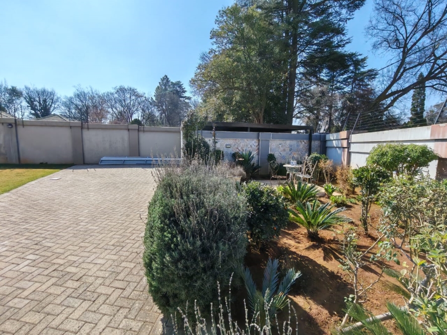 3 Bedroom Property for Sale in Three Rivers Proper Gauteng