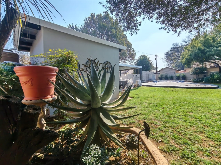 3 Bedroom Property for Sale in Risiville Gauteng