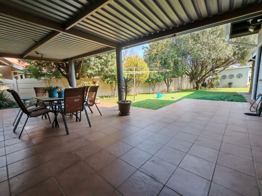 3 Bedroom Property for Sale in Risiville Gauteng