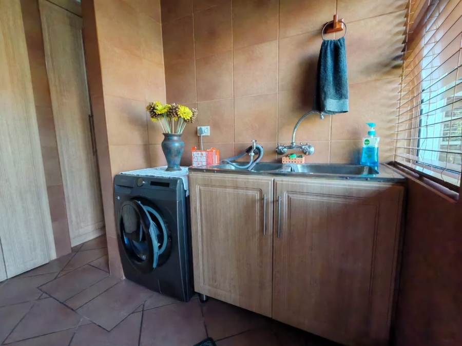 3 Bedroom Property for Sale in Risiville Gauteng