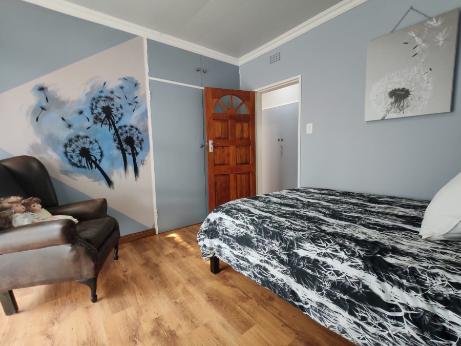 3 Bedroom Property for Sale in Risiville Gauteng