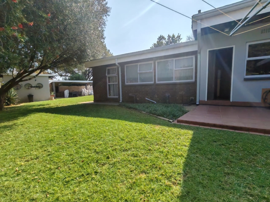 3 Bedroom Property for Sale in Risiville Gauteng