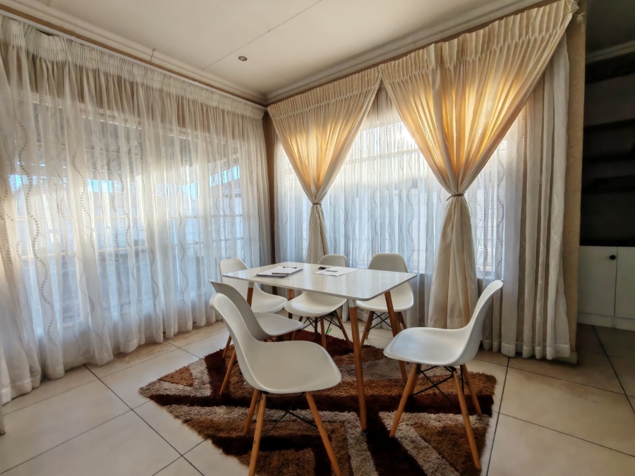 4 Bedroom Property for Sale in Risiville Gauteng