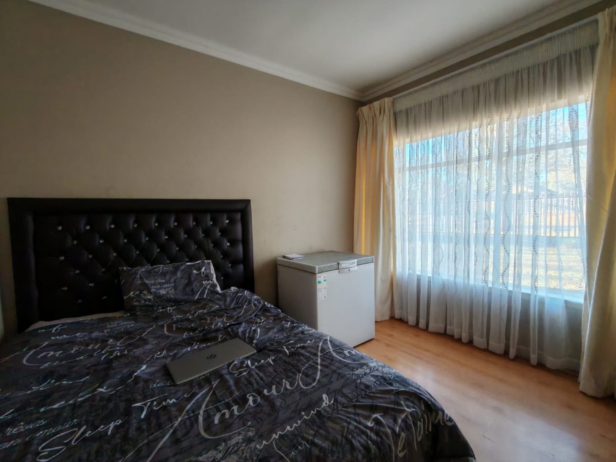 4 Bedroom Property for Sale in Risiville Gauteng
