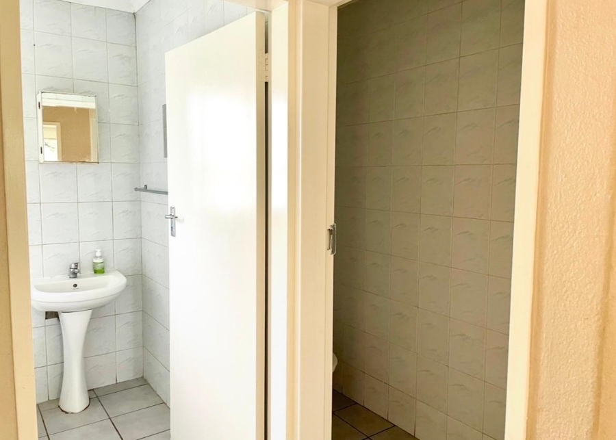 3 Bedroom Property for Sale in Peacehaven Gauteng