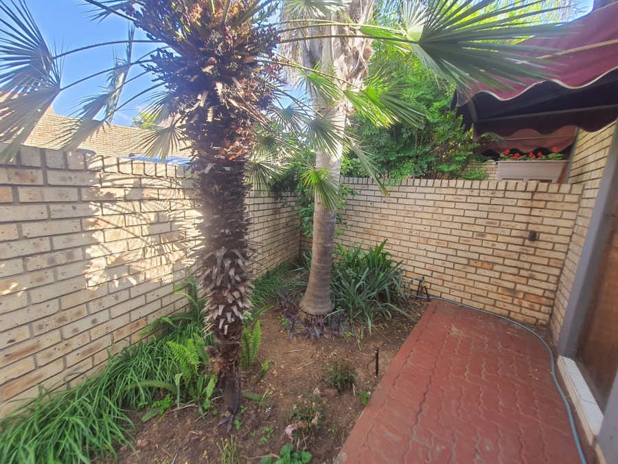 3 Bedroom Property for Sale in Vanderbijlpark SW 5 Gauteng