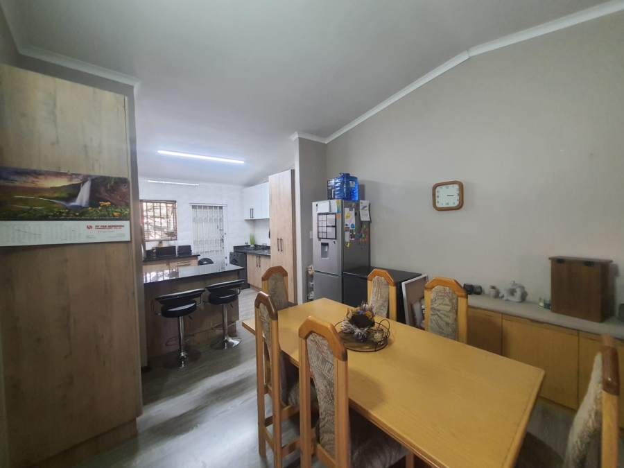 3 Bedroom Property for Sale in Vanderbijlpark SW 5 Gauteng