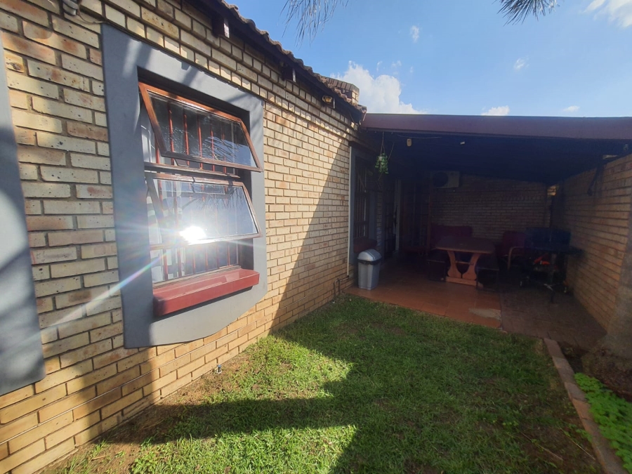 3 Bedroom Property for Sale in Vanderbijlpark SW 5 Gauteng