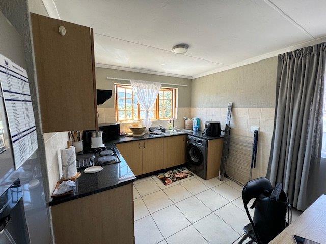 1 Bedroom Property for Sale in Olympus AH Gauteng
