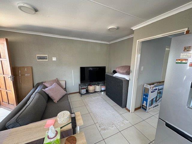 1 Bedroom Property for Sale in Olympus AH Gauteng