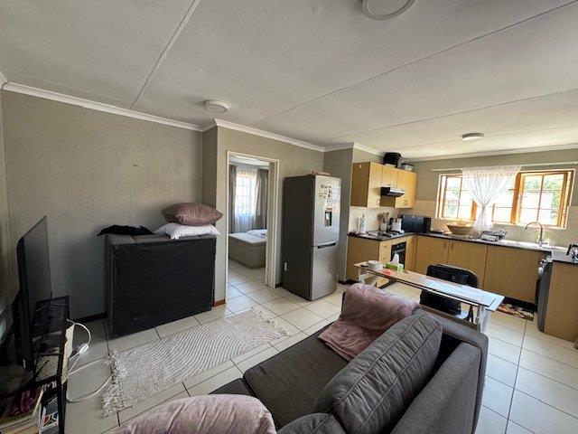 1 Bedroom Property for Sale in Olympus AH Gauteng