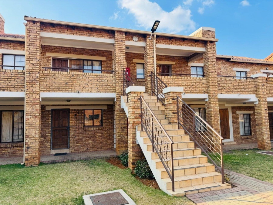 2 Bedroom Property for Sale in Mooikloof Ridge Gauteng