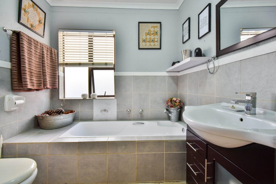 3 Bedroom Property for Sale in Moreleta Park Gauteng