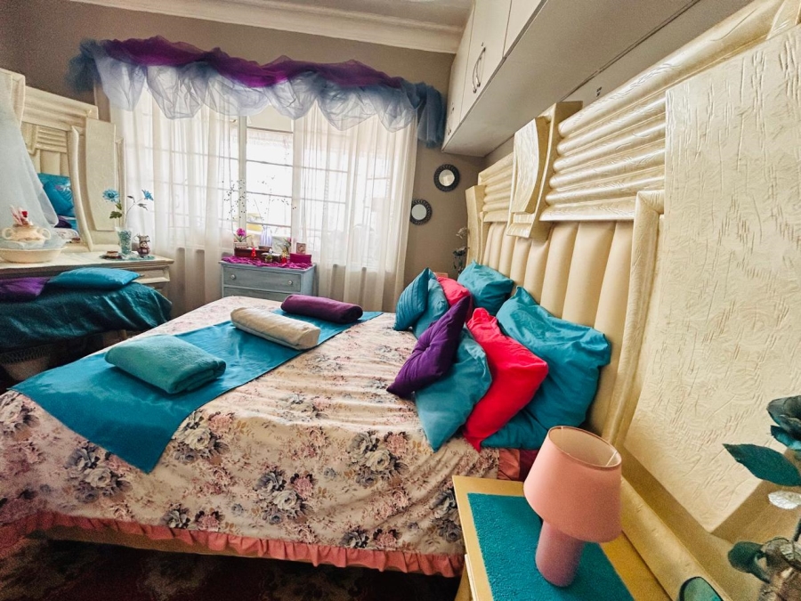 2 Bedroom Property for Sale in Springs Central Gauteng