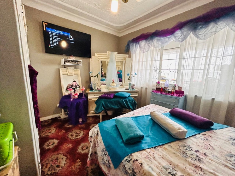 2 Bedroom Property for Sale in Springs Central Gauteng