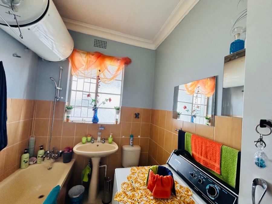 2 Bedroom Property for Sale in Springs Central Gauteng