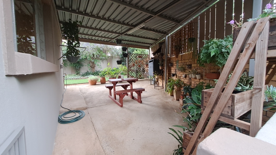 4 Bedroom Property for Sale in Jordaan Park Gauteng