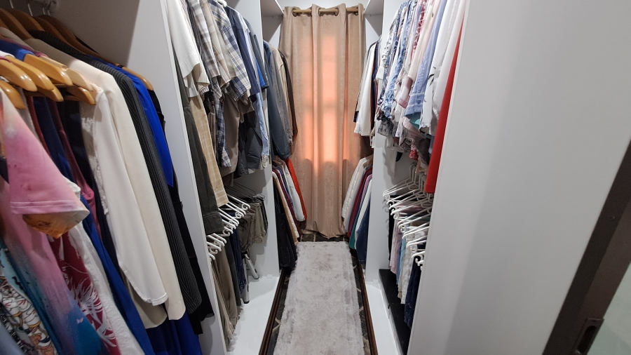 4 Bedroom Property for Sale in Jordaan Park Gauteng