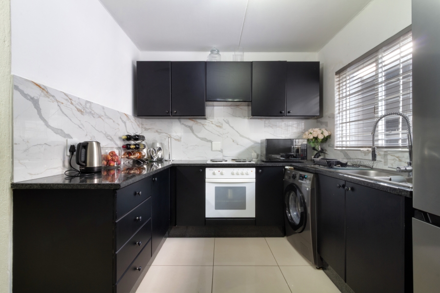 2 Bedroom Property for Sale in Radiokop Gauteng