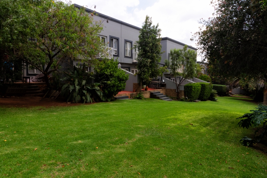 2 Bedroom Property for Sale in Radiokop Gauteng