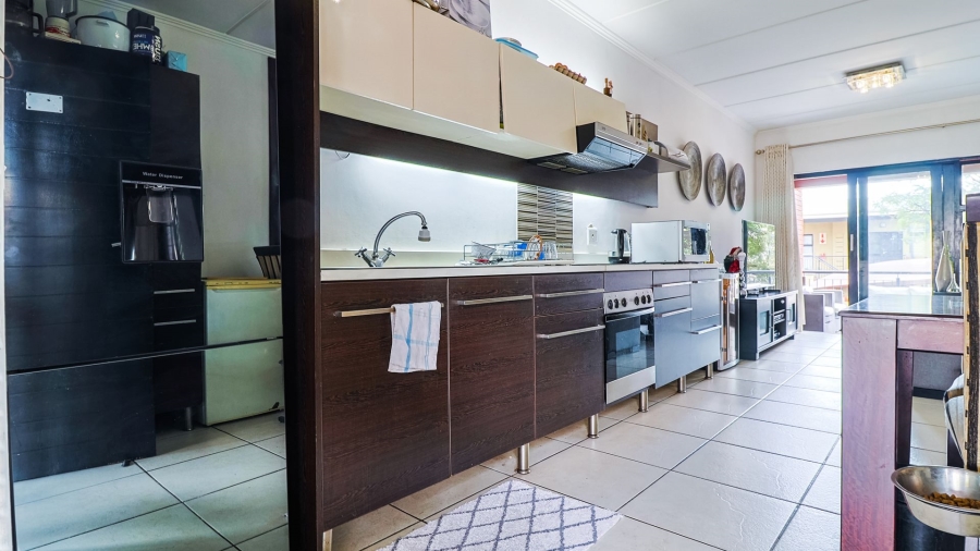 2 Bedroom Property for Sale in Glenvista Gauteng