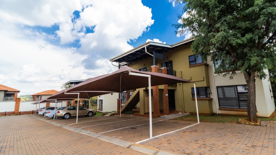 2 Bedroom Property for Sale in Glenvista Gauteng