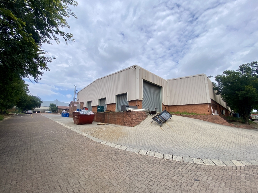 To Let commercial Property for Rent in Randjespark Gauteng
