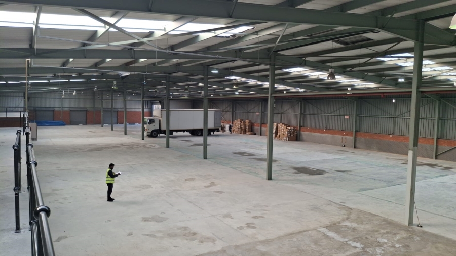 To Let commercial Property for Rent in Randjespark Gauteng