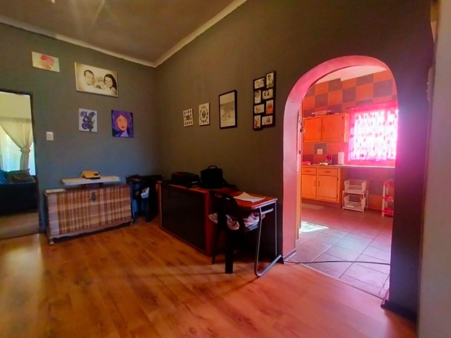 4 Bedroom Property for Sale in Middelvlei A H Gauteng