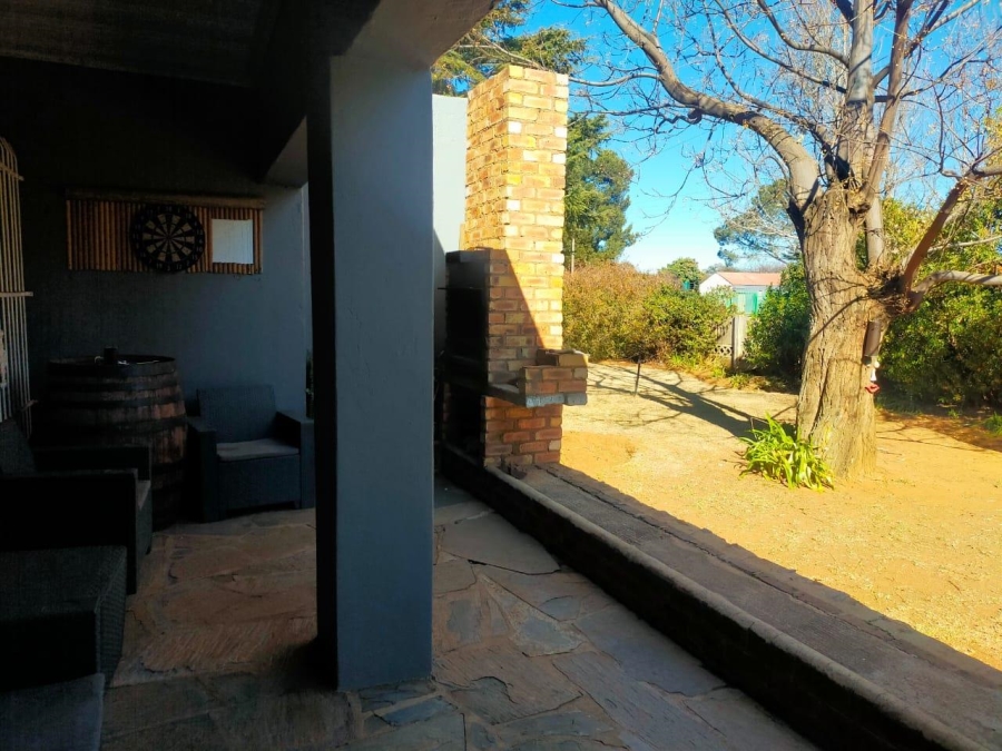 4 Bedroom Property for Sale in Middelvlei A H Gauteng