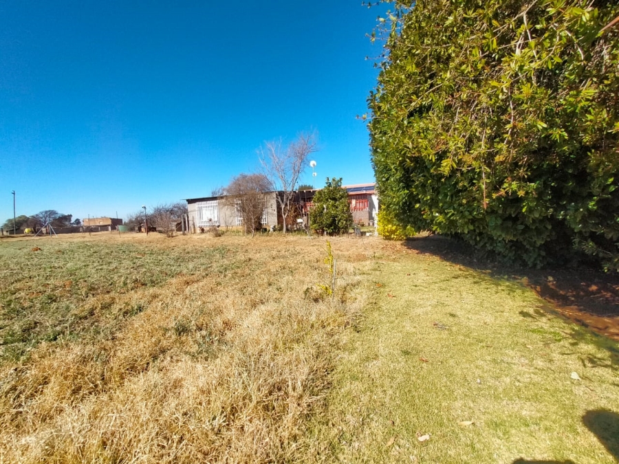 4 Bedroom Property for Sale in Middelvlei A H Gauteng