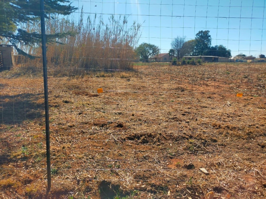 4 Bedroom Property for Sale in Middelvlei A H Gauteng