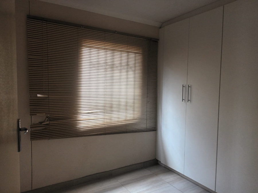 3 Bedroom Property for Sale in Rosslyn Gauteng