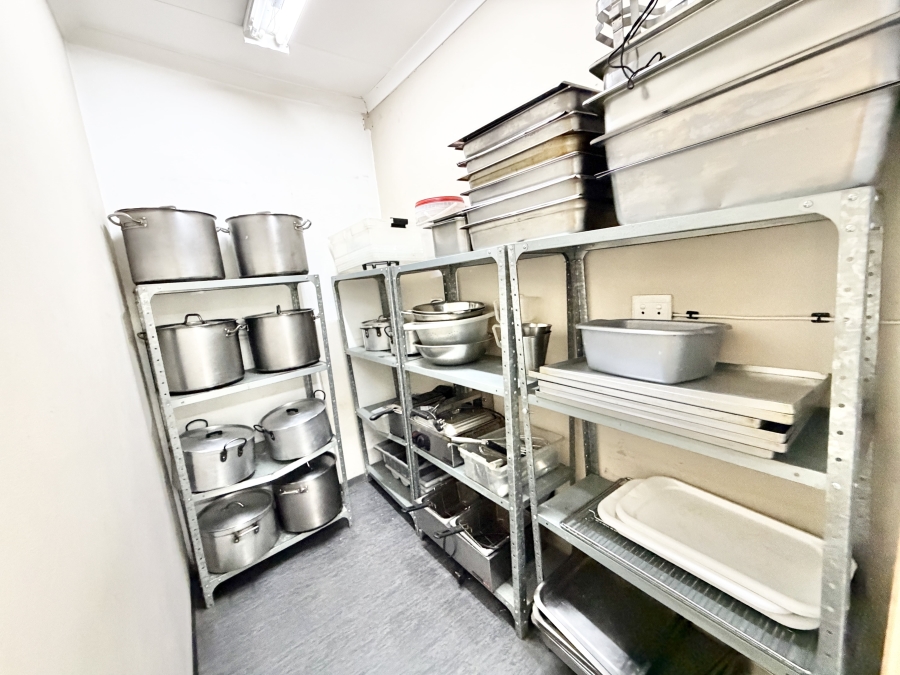 Commercial Property for Sale in Midridge Park Gauteng