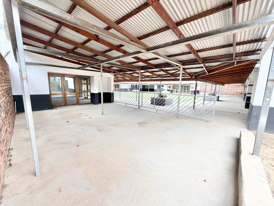 Commercial Property for Sale in Midridge Park Gauteng