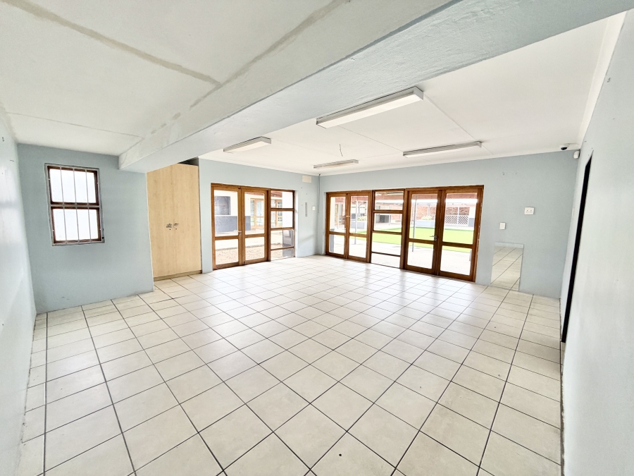 Commercial Property for Sale in Midridge Park Gauteng