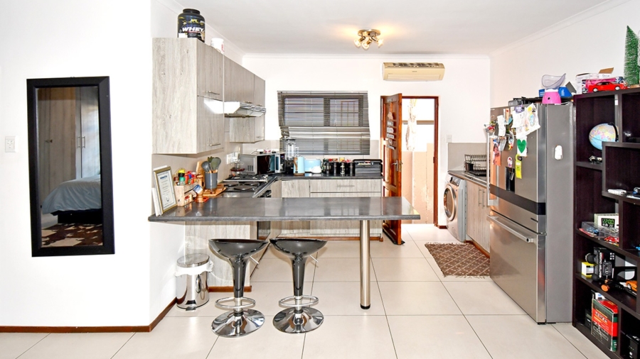 2 Bedroom Property for Sale in Kyalami Gauteng