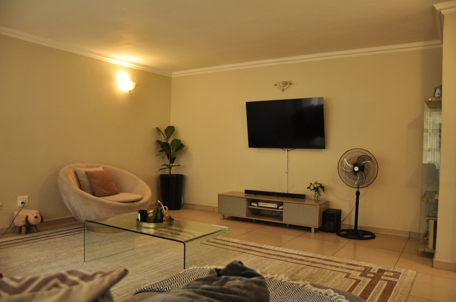 5 Bedroom Property for Sale in Beverley Gauteng