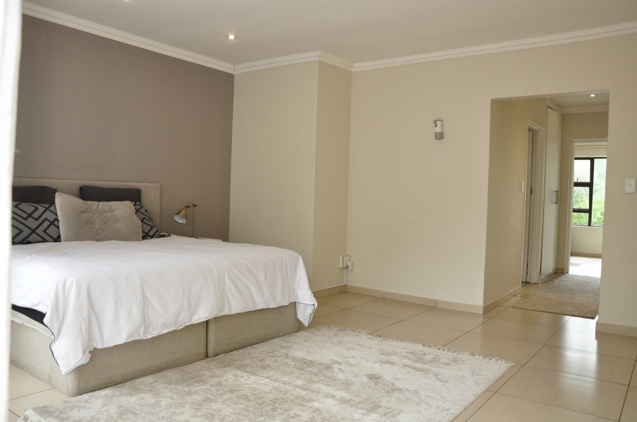 5 Bedroom Property for Sale in Beverley Gauteng