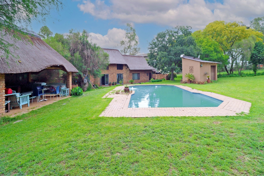 3 Bedroom Property for Sale in Randjesfontein A H Gauteng