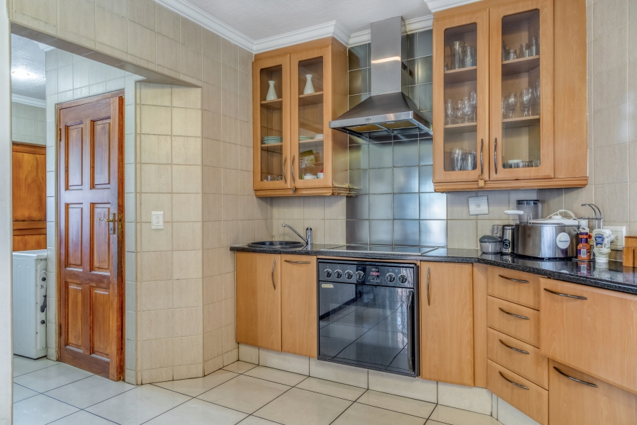 4 Bedroom Property for Sale in North Riding Gauteng