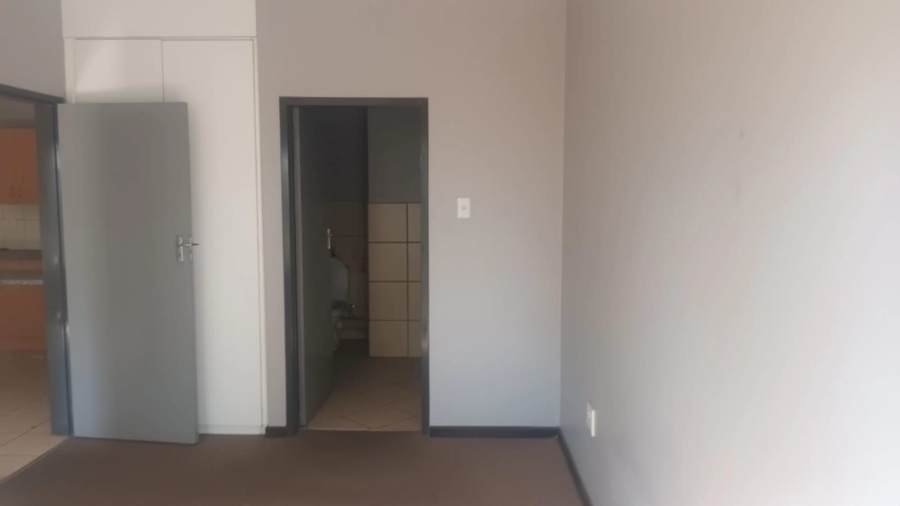 1 Bedroom Property for Sale in Brakpan North Gauteng