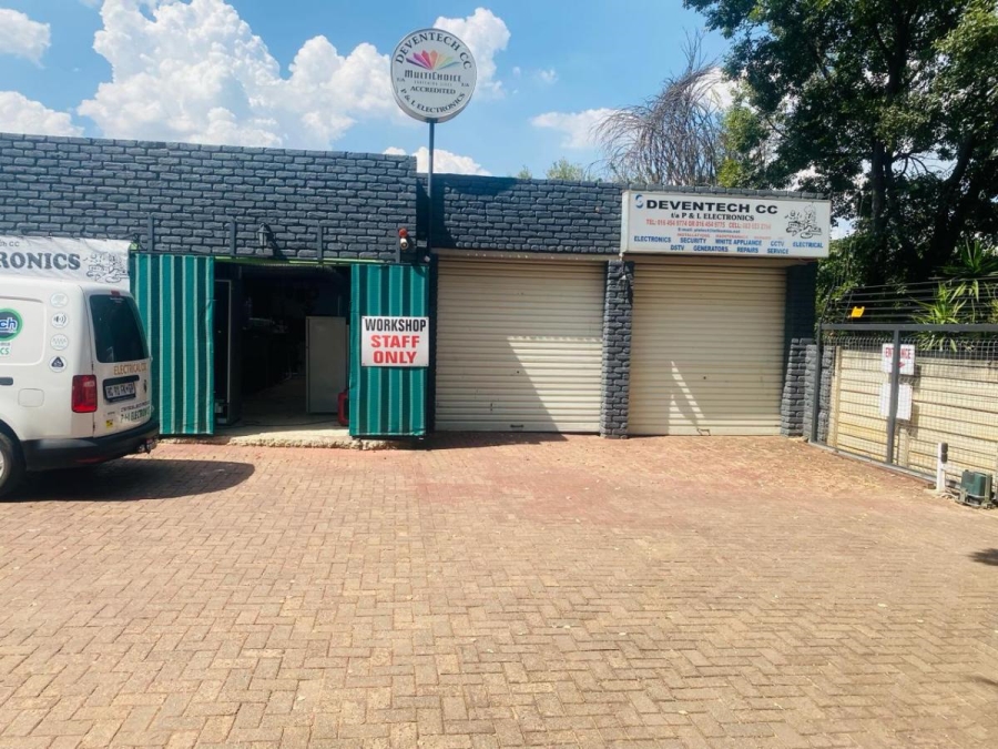 5 Bedroom Property for Sale in Three Rivers Gauteng