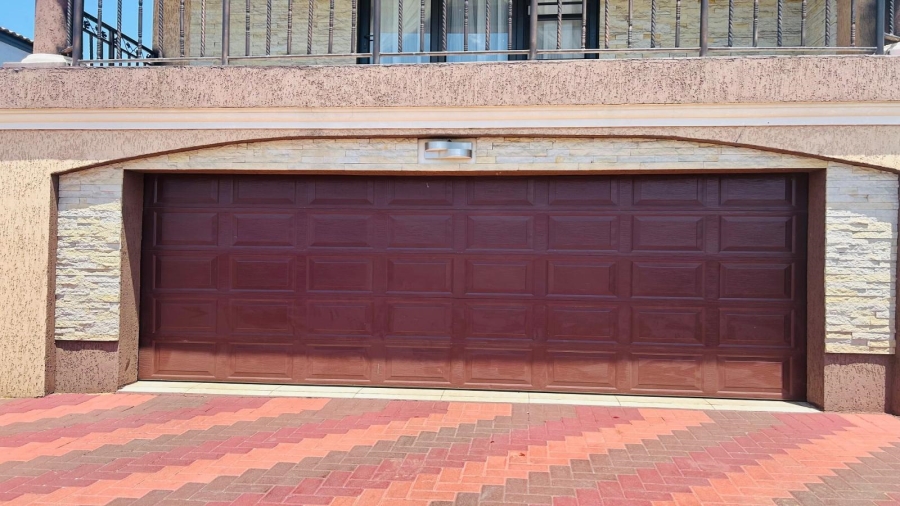 5 Bedroom Property for Sale in Vanderbijlpark SE Gauteng