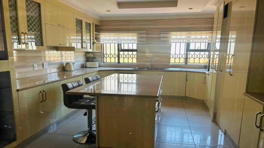 5 Bedroom Property for Sale in Vanderbijlpark SE Gauteng